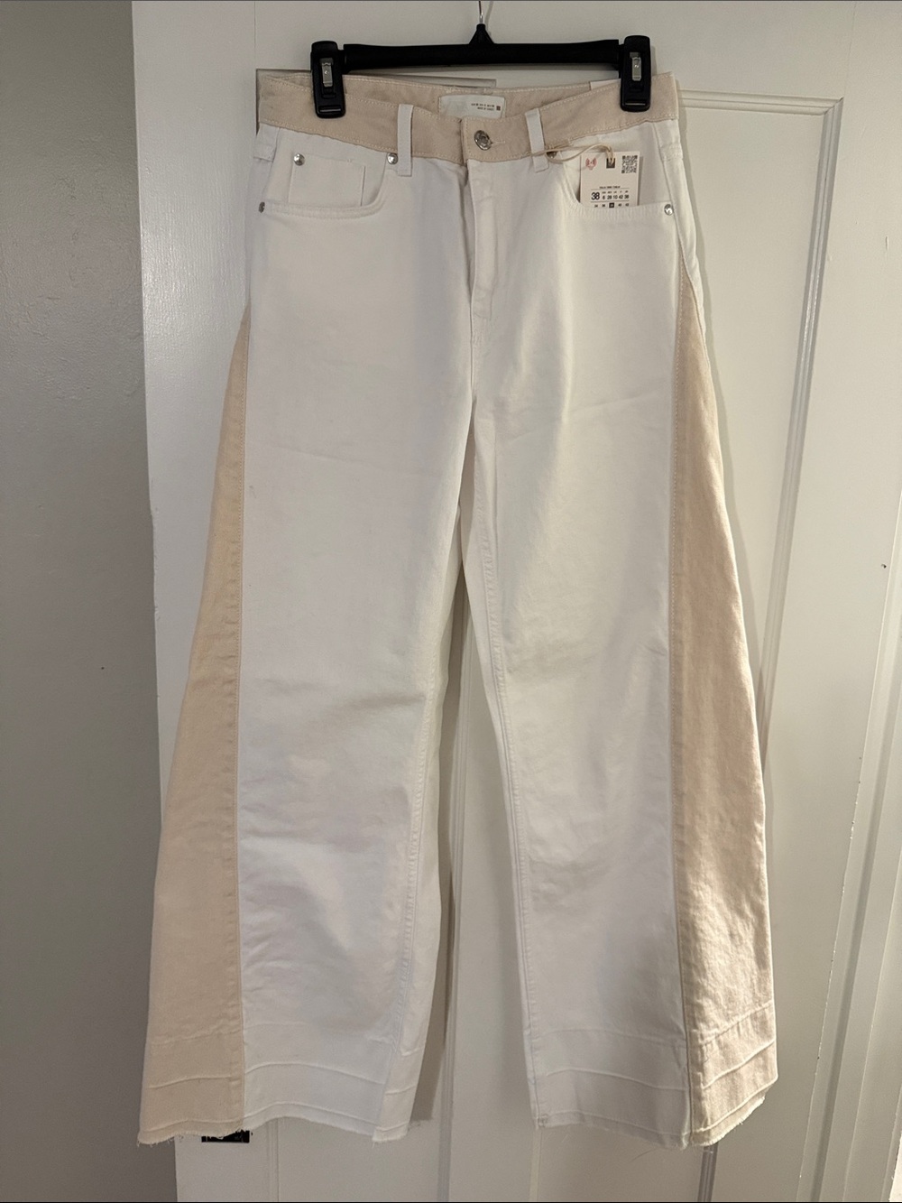 Two-Tone White and Beige Wide-Leg Jeans - Women's